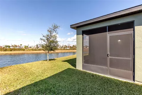 Exterior - 10427 Ladybug Cv, Parrish, FL 34219 photo 3 of 7