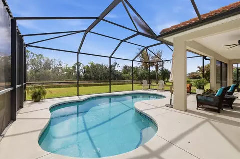 Exterior - 16105 31st St E, Parrish, FL 34219 photo 11 of 14
