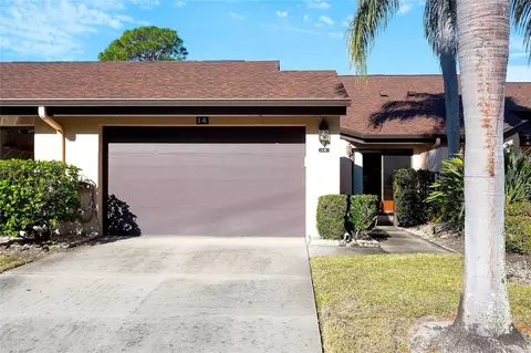 6291 Timber Lake Dr #I4, Sarasota, FL 34243
