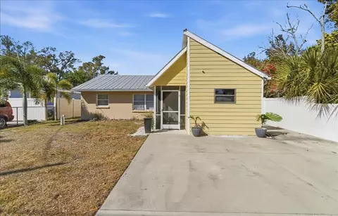 305 N Conrad Ave, Sarasota, FL 34237