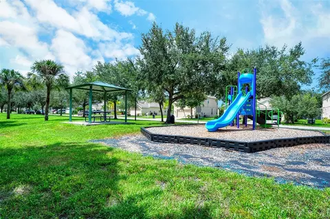 View/Area - 5914 53rd Ln E, Bradenton, FL 34203 photo 6 of 8