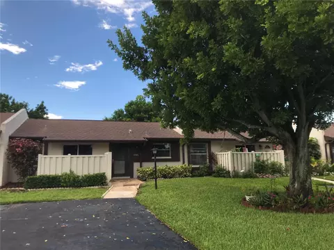 3705 34th Ave Dr W, Bradenton, FL 34205