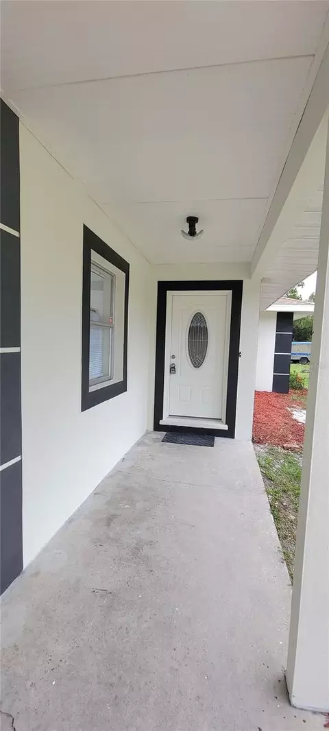 2804 4th St E, Bradenton, FL 34208 photo 3