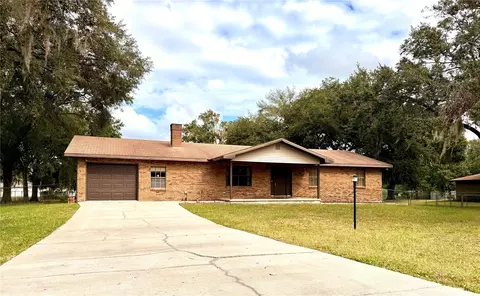 1523 Brangus Dr, Lakeland, FL 33810