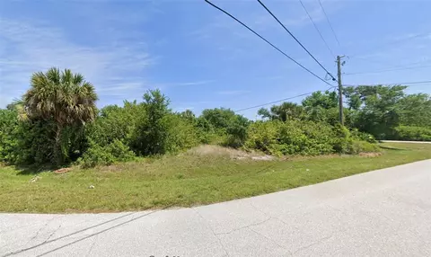 7376 Regina Dr, Englewood, FL 34224