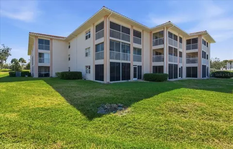 6505 Stone River Rd #103, Bradenton, FL 34203