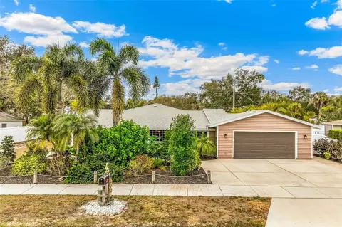 1024 Pattison Ave, Sarasota, FL 34237