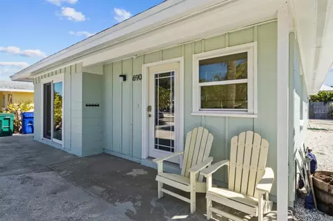 690 Fox St, Longboat Key, FL 34228