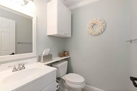 Bath - 4739 Compass Dr, Bradenton, FL 34208 photo 6 of 6
