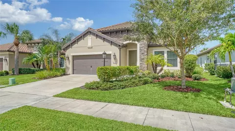 220 Capriana Ct, Nokomis, FL 34275