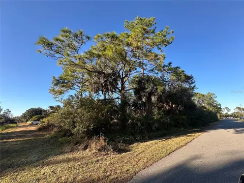 Clarke Street, North Port, FL 34286