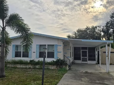 3327 Eileen Dr, Ellenton, FL 34222