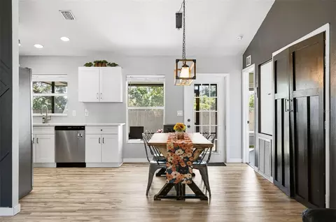 Dining - 2116 30th Ave E, Bradenton, FL 34208 photo 1 of 1