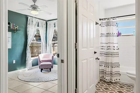 Entry Way - 2116 30th Ave E, Bradenton, FL 34208 photo 3 of 3