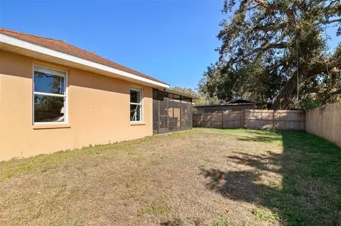 Exterior - 2116 30th Ave E, Bradenton, FL 34208 photo 6 of 6