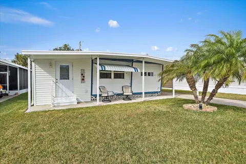 49 Leisure Way, Palmetto, FL 34221