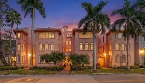 1221 N Palm Ave #106/107, Sarasota, FL 34236