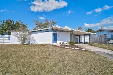 3133 Lake Ridge Dr, Sarasota, FL 34237