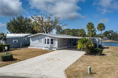 8509 Monarch Pl, Palmetto, FL 34221