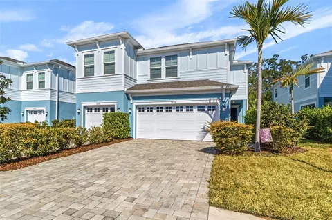 3044 Via Sienna Cir, Sarasota, FL 34243