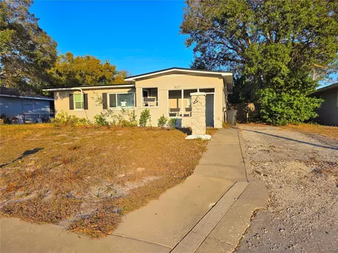1621 S Jefferson Ave, Clearwater, FL 33756