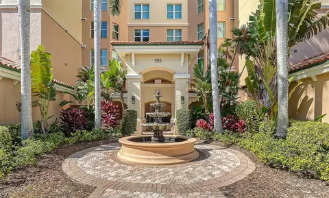 393 N Point Rd #301, Osprey, FL 34229