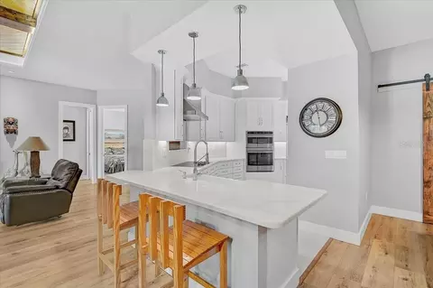 Kitchen - 4712 34th Ave E, Bradenton, FL 34208 photo 2 of 5