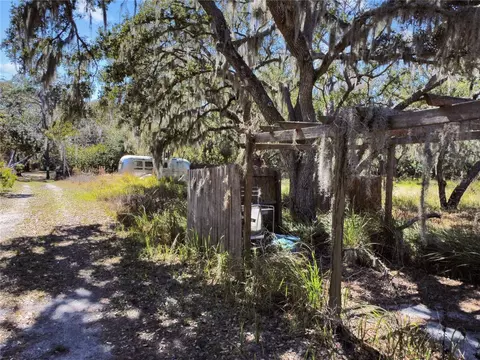 12111 Fred Dr, Riverview, FL 33578 photo 3