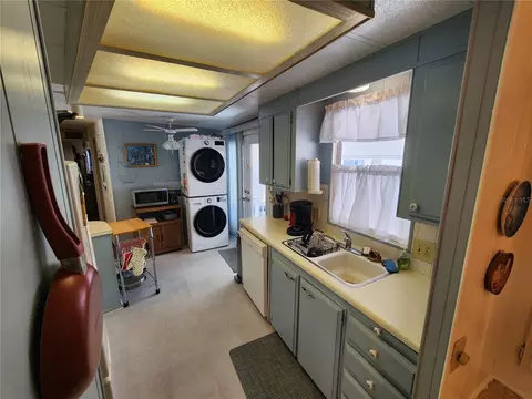 808 53rd Ave E #19, Bradenton, FL 34203 photo 6