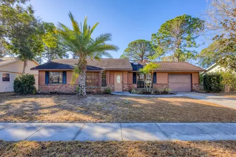 2942 Woodpine Cir, Sarasota, FL 34231