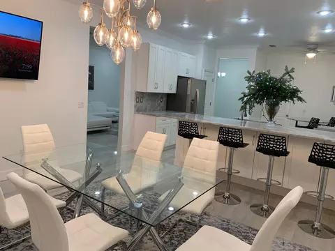 Dining - 4608 56th Ter E, Bradenton, FL 34203 photo 2 of 3