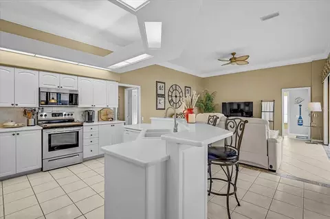 Kitchen - 5072 Kilty Ct E, Bradenton, FL 34203 photo 1 of 4