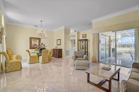 Dining - 5072 Kilty Ct E, Bradenton, FL 34203 photo 3 of 4