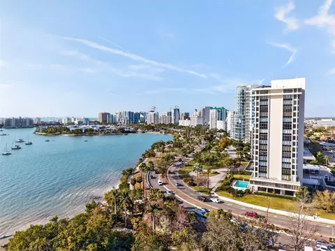 770 S Palm Ave #2, Sarasota, FL 34236