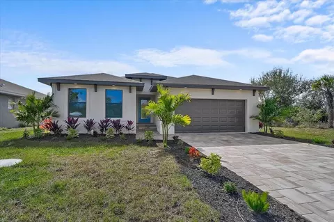 225 Baytree Dr, Rotonda West, FL 33947