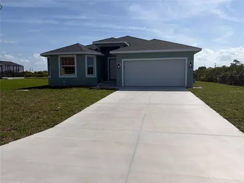 184 Wright Dr, Rotonda West, FL 33947