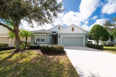 4654 Woodbrook Dr, Sarasota, FL 34243