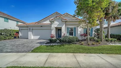 7300 Great Egret Blvd, Sarasota, FL 34241