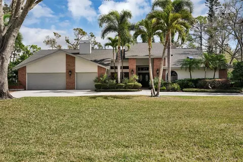 7307 Weeping Willow Dr, Sarasota, FL 34241