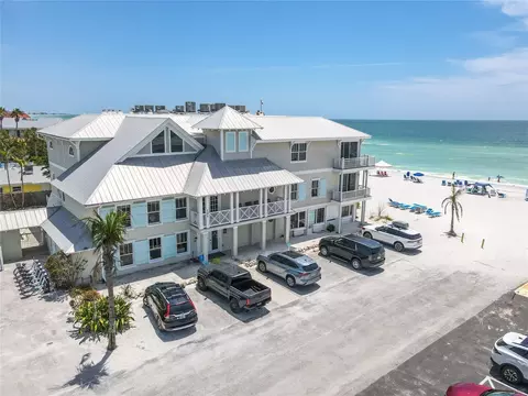 101 66th St #6, Holmes Beach, FL 34217