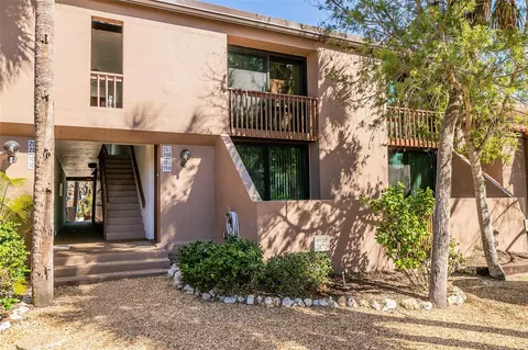 208 Pass Key Rd #208, Sarasota, FL 34242