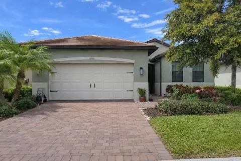 11992 Blazing Star Dr, Venice, FL 34293