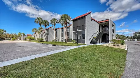 3229 Beneva Rd #101, Sarasota, FL 34232