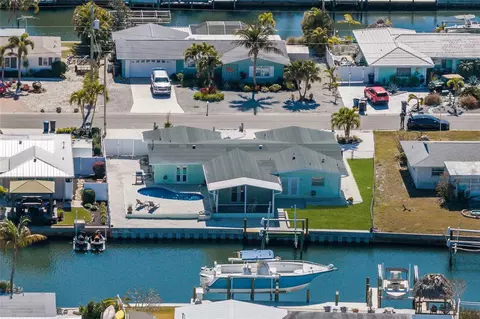 10316 Kingfisher Rd W, Bradenton, FL 34209