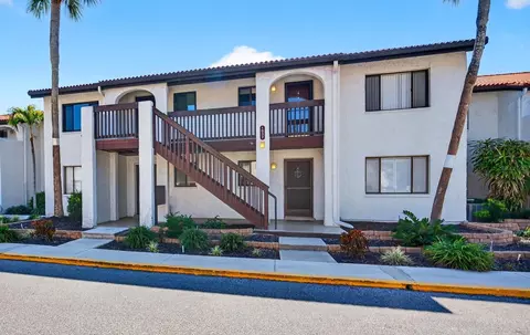 1632 Stickney Point Rd #201, Sarasota, FL 34231