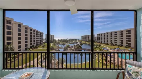 5770 Midnight Pass Rd #404, Sarasota, FL 34242