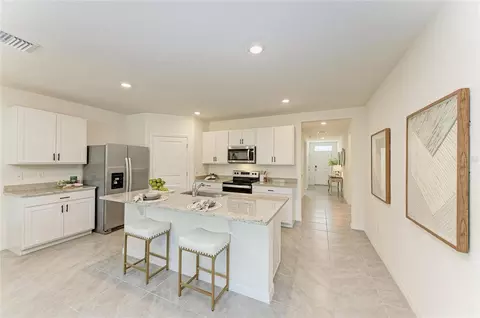 Kitchen - 17250 Wheatberry Blvd, Parrish, FL 34219 photo 4 of 7
