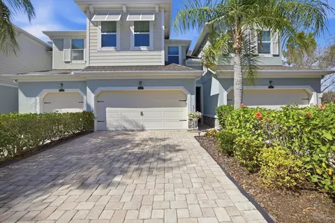 11969 Brookside Dr, Bradenton, FL 34211