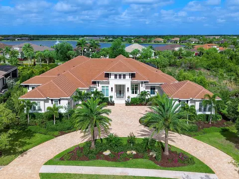 15421 Anchorage Pl, Lakewood Ranch, FL 34202