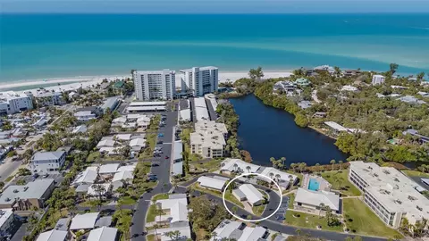 113 Whispering Sands Dr #V47, Sarasota, FL 34242